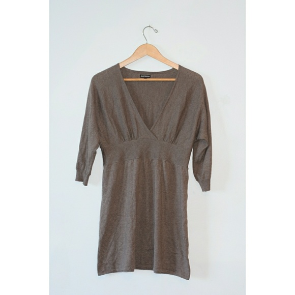 Express Dresses & Skirts - Express V neck sweater dress